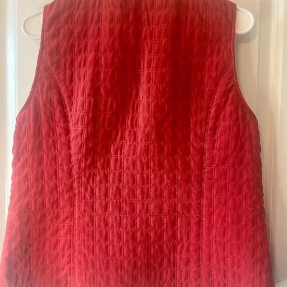 NTCO Nomadic Traders Quilted Vest size small, dark red/orange - Picture 7 of 8